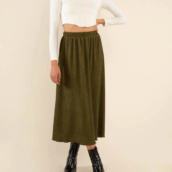 maiva & dusk Dresses & Skirts - Gia Midi A-Line Pleated Skirt - Olive
